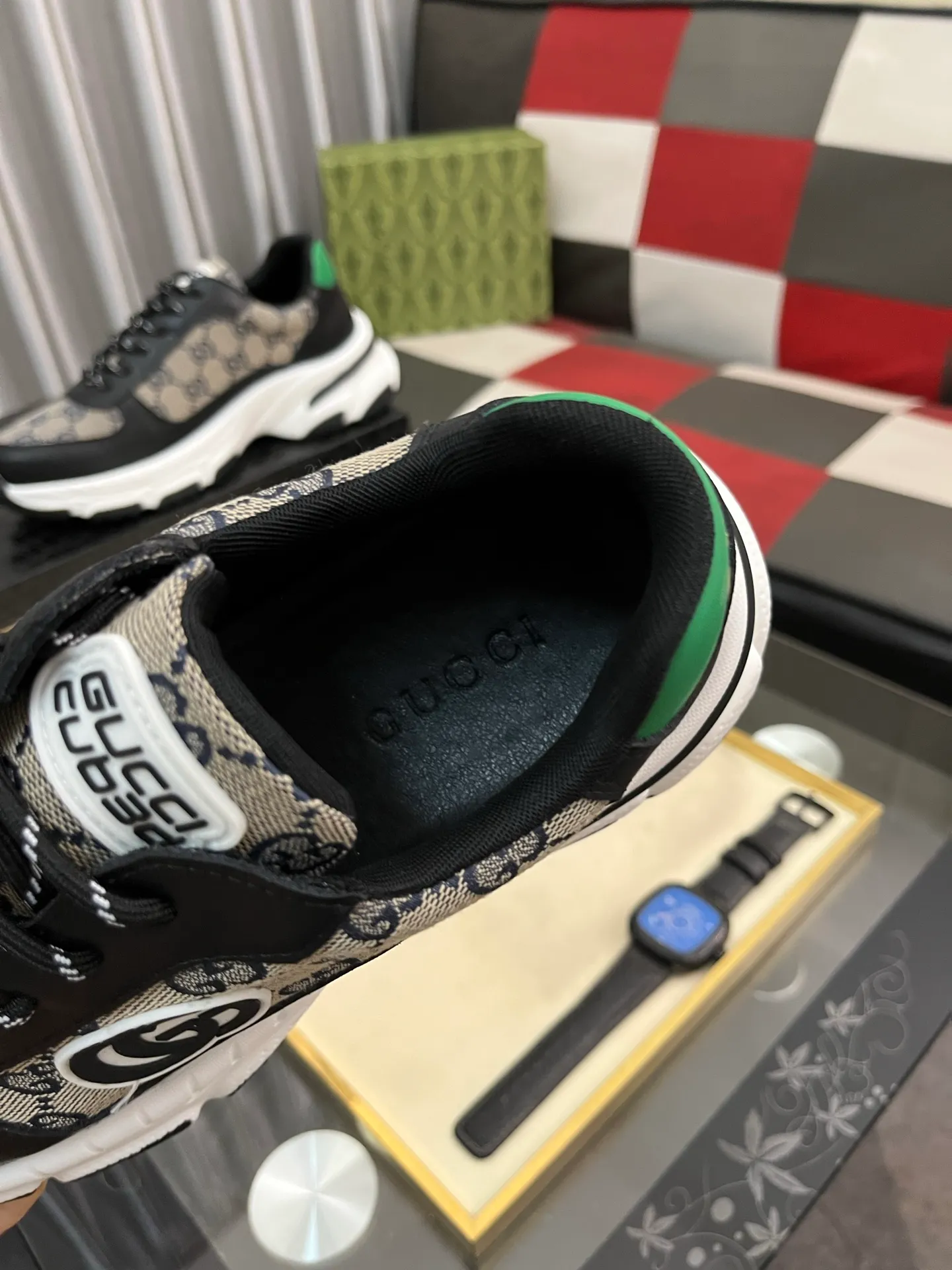 Men's Men's Shoes 💰458⌚️⌚️【GUCCI】Gucci men's latest white shoe series casual shoes! The official website is built 1:1. Upper: Made of imported cowhide, with electric embroidery ➕Inner lining: Made of high-quality first-layer pigskin, soft and comfortable. Picky material selection and exquisite workmanship give you the best enjoyment. Size: 38-44. 3️⃣colors available